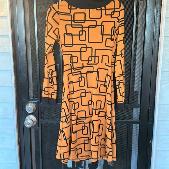 BCBG Maxazria wrap dress - Picture 4 of 6